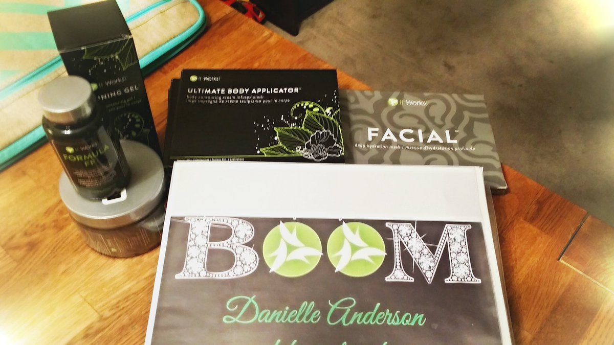 PinkSugar00's tweet photo. #ITWORKS I'm happy to announce I'm selling for this amazing company the #results are #amazing https://t.co/oRM4uBQSAa