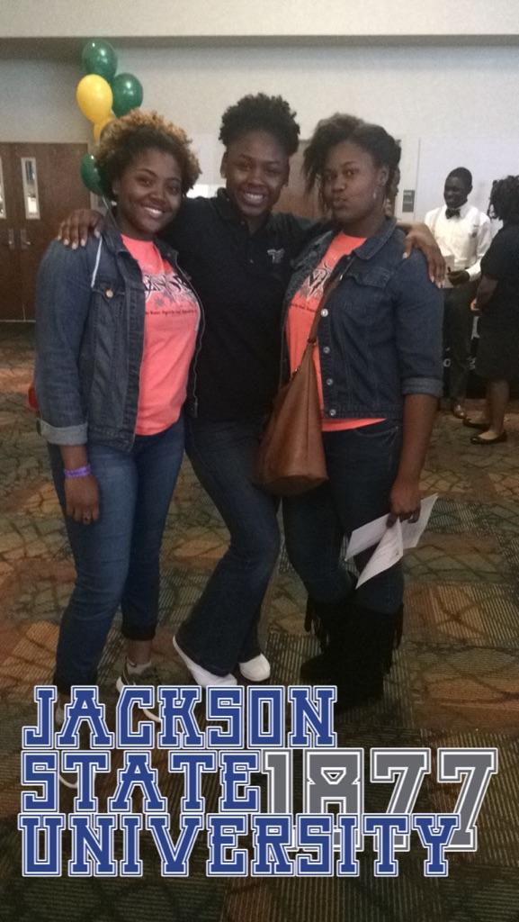 Cway_Principal's tweet photo. Queens of Callaway #SGAPresident #Alumni #MissCallaway https://t.co/S9gC7q6ahn