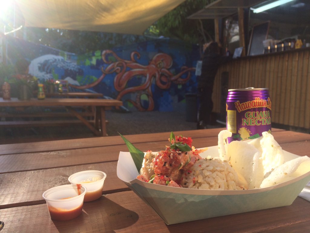 #TheLanai in #Leucadia is an awesome new little local spot for poke and other island grinds. #supportlocal