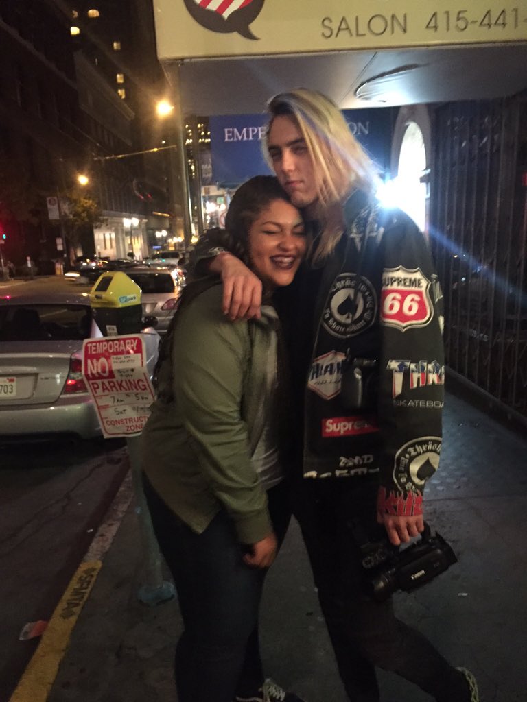 TSUNAMlKY's tweet photo. I'm just like maxx is the loml https://t.co/ETRGKAXeLE