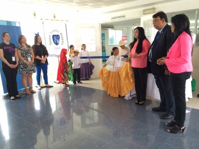 Hermosa Bienvenida  para todos los presentes de la 1raFeria Educativa Internacional celebrada en el mes de Agosto