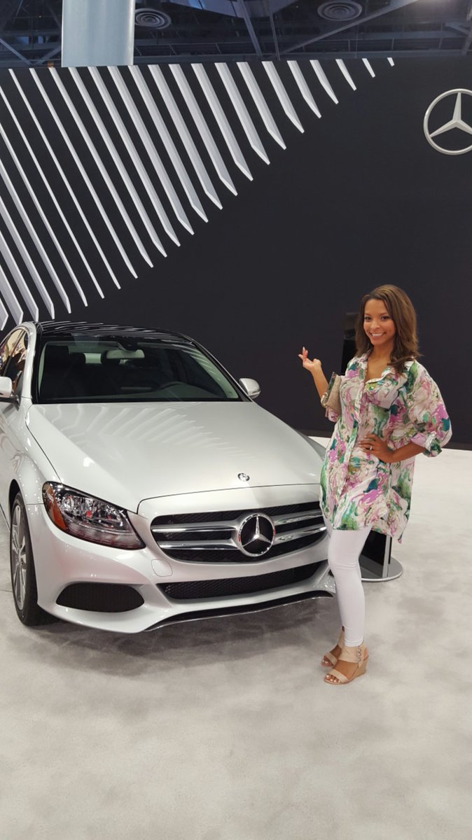 ConstanceNBC6's tweet photo. ๐๐๐ Here's the car @WPLGLocal10 is giving away tomorrow! #PriceIsRightModel #MiamiCarShow https://t.co/I0AM5HtVtT