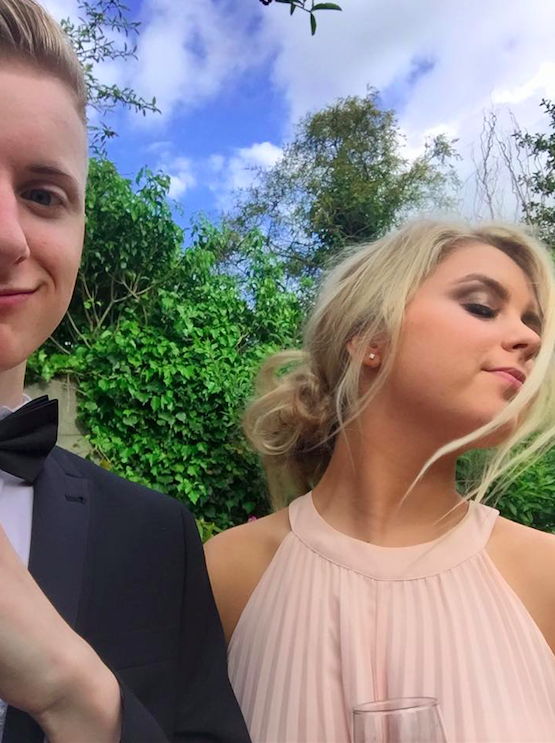 hanadlington's tweet photo. Happy birthday @Owen_Harding ly can't wait to see you xoxo https://t.co/5JUcFgUJAa