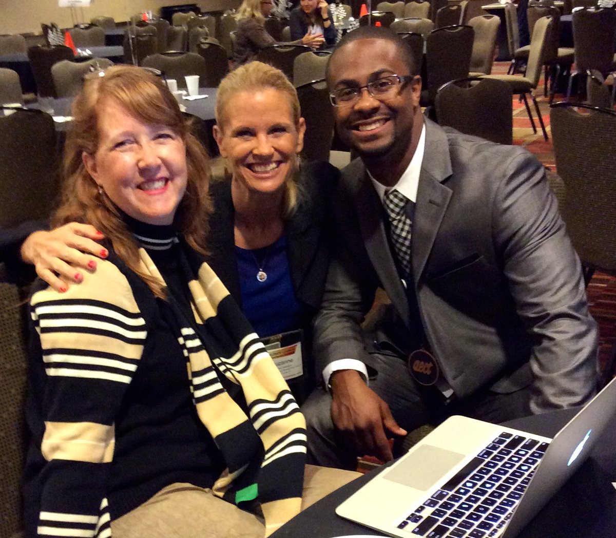 ChangeIt4Better's tweet photo. #aect15 @moreheadstate Takeaway from AECT: Dr. Curry requiring grad students connect with those in-the-know @ AECT. https://t.co/8l0wRbidiw