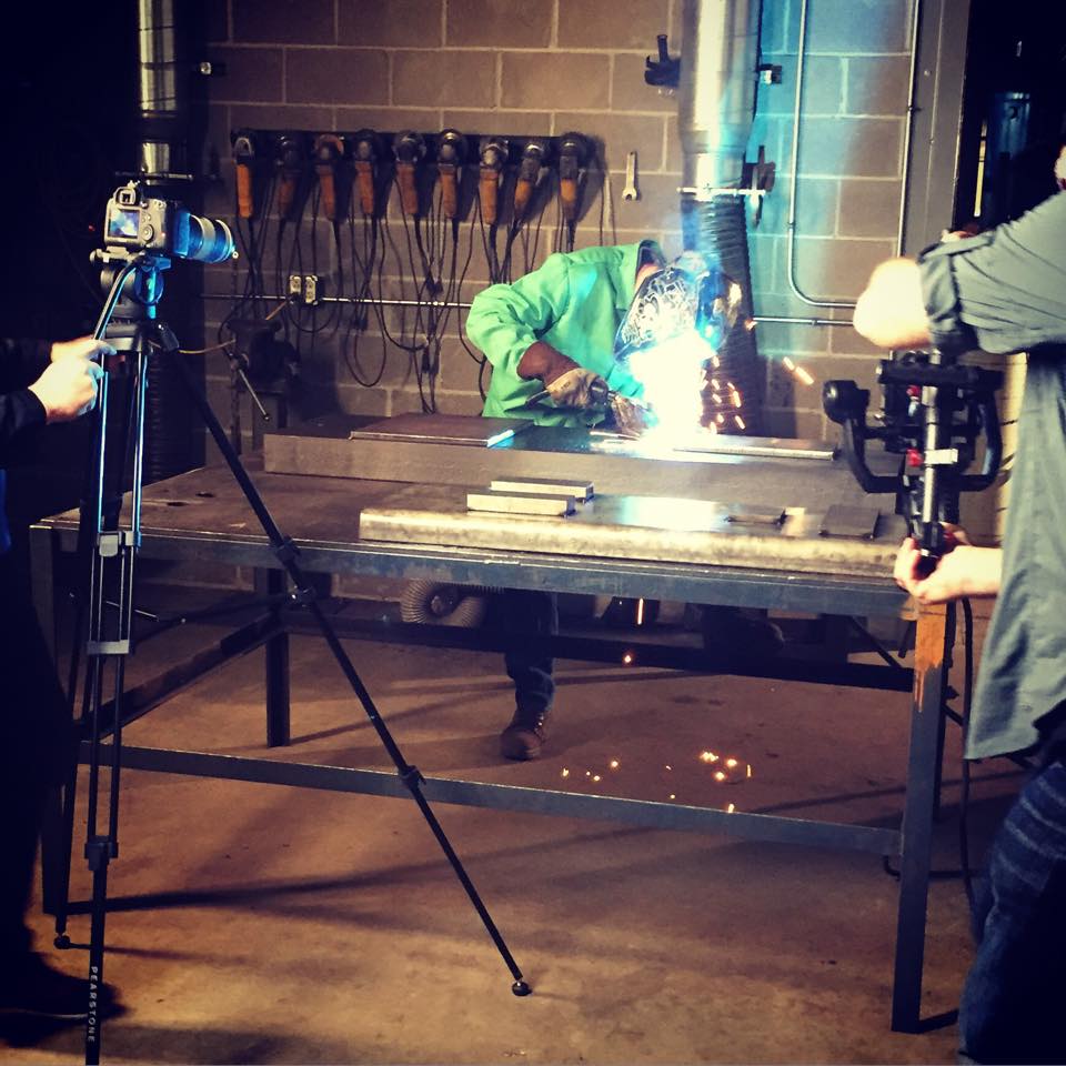 BFMgroup_inc's tweet photo. Filming flames with the DJI Ronin #dji #BFMGroup #video #videoproduction https://t.co/bJH0GGnqoX