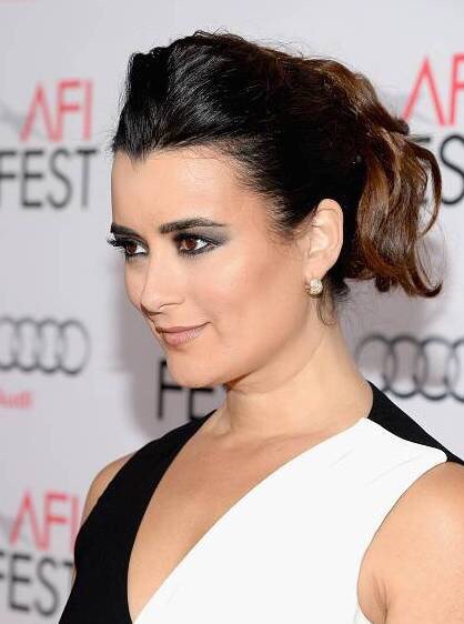 Happy Birthday, Cote de Pablo!  One of the nicest,most genuine persons. We\re all so proud of,&happy for you.     