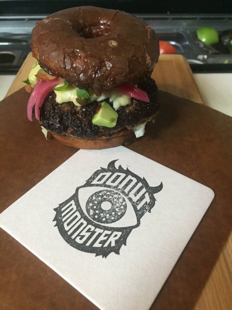chefHAMBRGR's tweet image. There is something so wrong, but SO right about this!!! #BrgrWknd #GrandOpening @DonutMonster @hambrgrhamilton