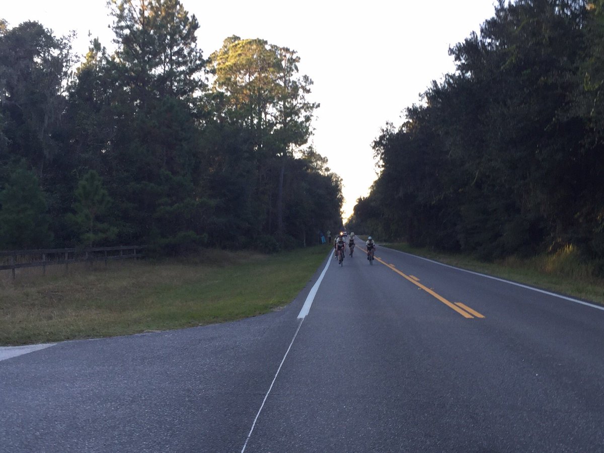 RaceTheWorld's tweet photo. #TeamDeman approaching the finish line! #racetheworld #cycling #USA #team #race #Florida https://t.co/jOQYRJ6qRz