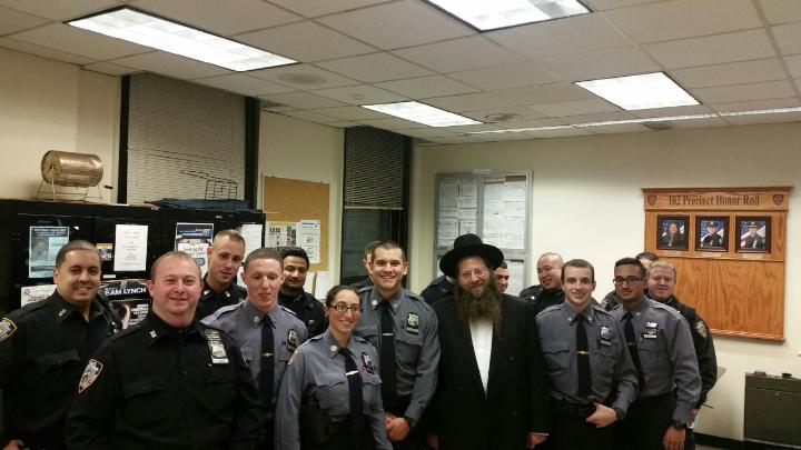 NYPD102Pct's tweet photo. Thanks to Rabbi Schonberger for attending our afternoon Roll Call &amp; meeting the recruits. #NYPD #102pct https://t.co/8Exi9H5Me0