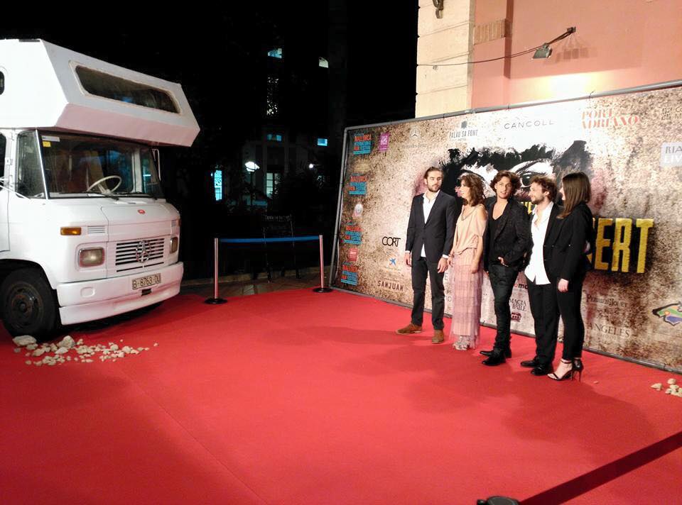 SodashFilms's tweet photo. Ayer estrenamos nuestra película en Palma de Mallorca y estamos muy contentos!!! https://t.co/bISYLwKar2