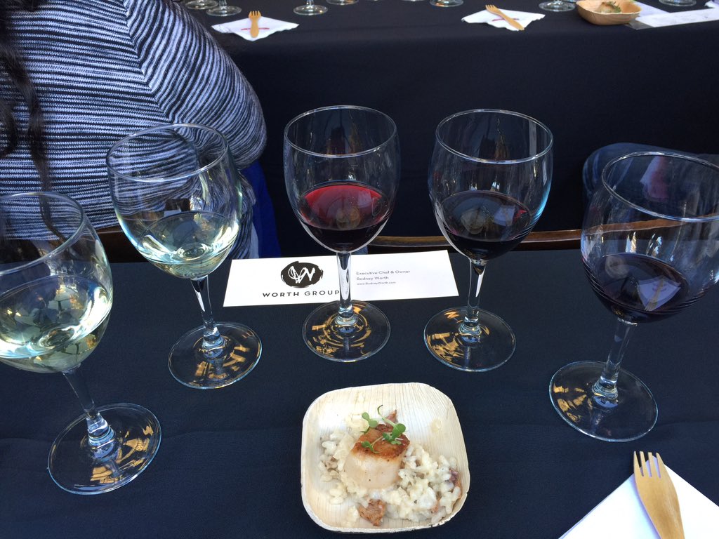 MzMagnoliaBelle's tweet photo. Let the pairing begin!! @NapaFilmFest #NVFF15 #nvff2015 https://t.co/t72tIjUj03