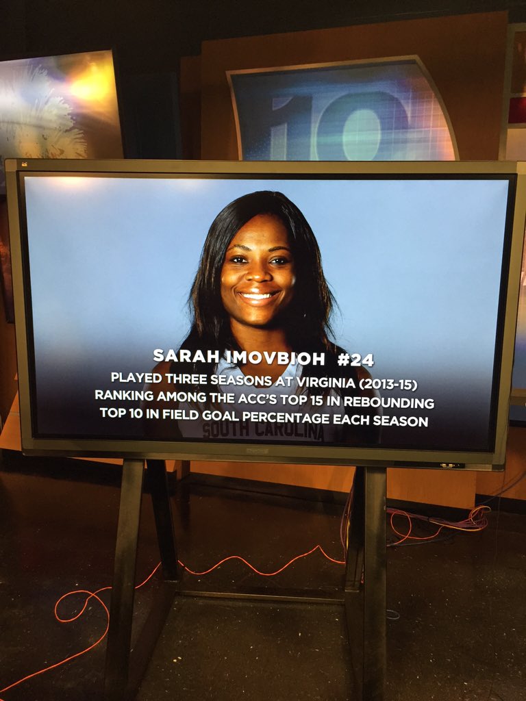 dawnstaley's tweet image. Showcasing some of the amazing people that make @GamecockWBB special. Players and fans you are awesome! #TheShowSC