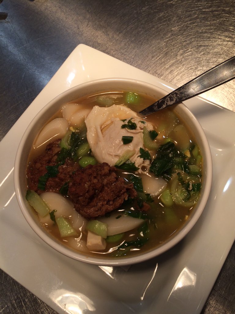 yourMKitchen's tweet image. Michelle's bowl:vegetarian stock w/ meatball, rice cake, poached egg, edamame, Bok choy yum!@JudieVanPatt #eatlocal
