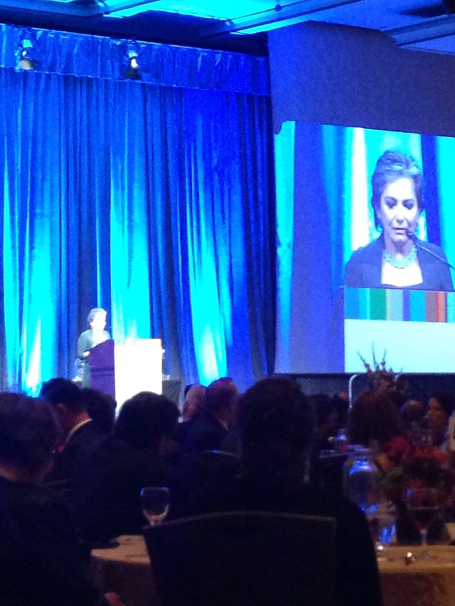 rocrockett's tweet photo. @ChgoUnited CEO Gloria Castillo tells Awards attendees “what’s good for business is good for society” #CULeadership. https://t.co/xPorLe0toW