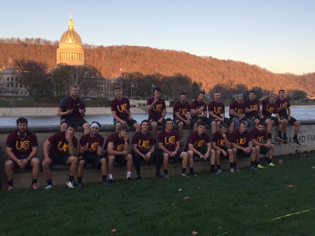 UCWV_Baseball's tweet photo. Great work today by our guys. #selflessUCbaseball #positionguys #everythingmatters #TalonsOut #bestviewintheMEC #🇺🇸 https://t.co/0TV2R1LNNP