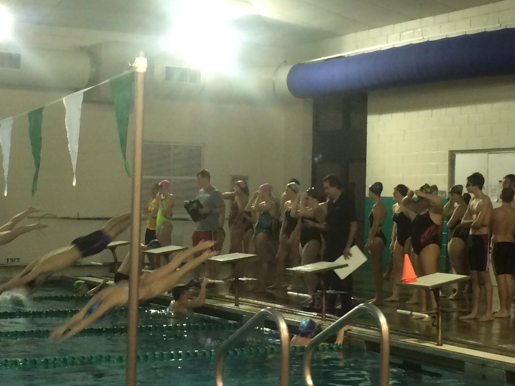 CHSswim01's tweet photo. Showing each other what we got. #timetrials #GoSpiders https://t.co/ycV4vztseE