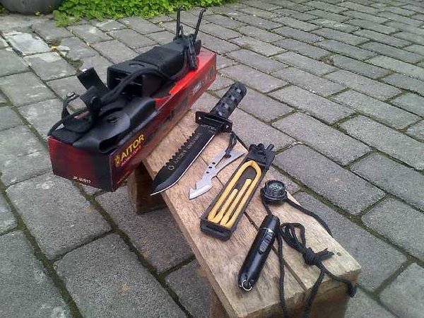 HobbiesShop's tweet photo. Pisau Aitor Jungle King II Ready Stock Lengkap! Keren! BBM 746A9090 / 089663351361 https://t.co/01G91itIQR