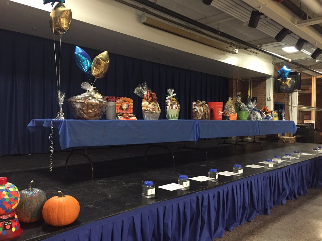 jessiwlotzka's tweet photo. @WMSLions @WMSHiltner #WMSfallfest https://t.co/s4CLE5C4uM