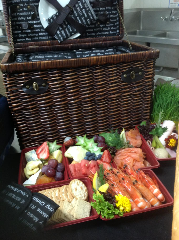BrissyBiz's tweet photo. Planning a Christmas picnic? Or maybe a romantic proposal? Check out these great hampers from @markcancook  https://t.co/sms4oFWNSt