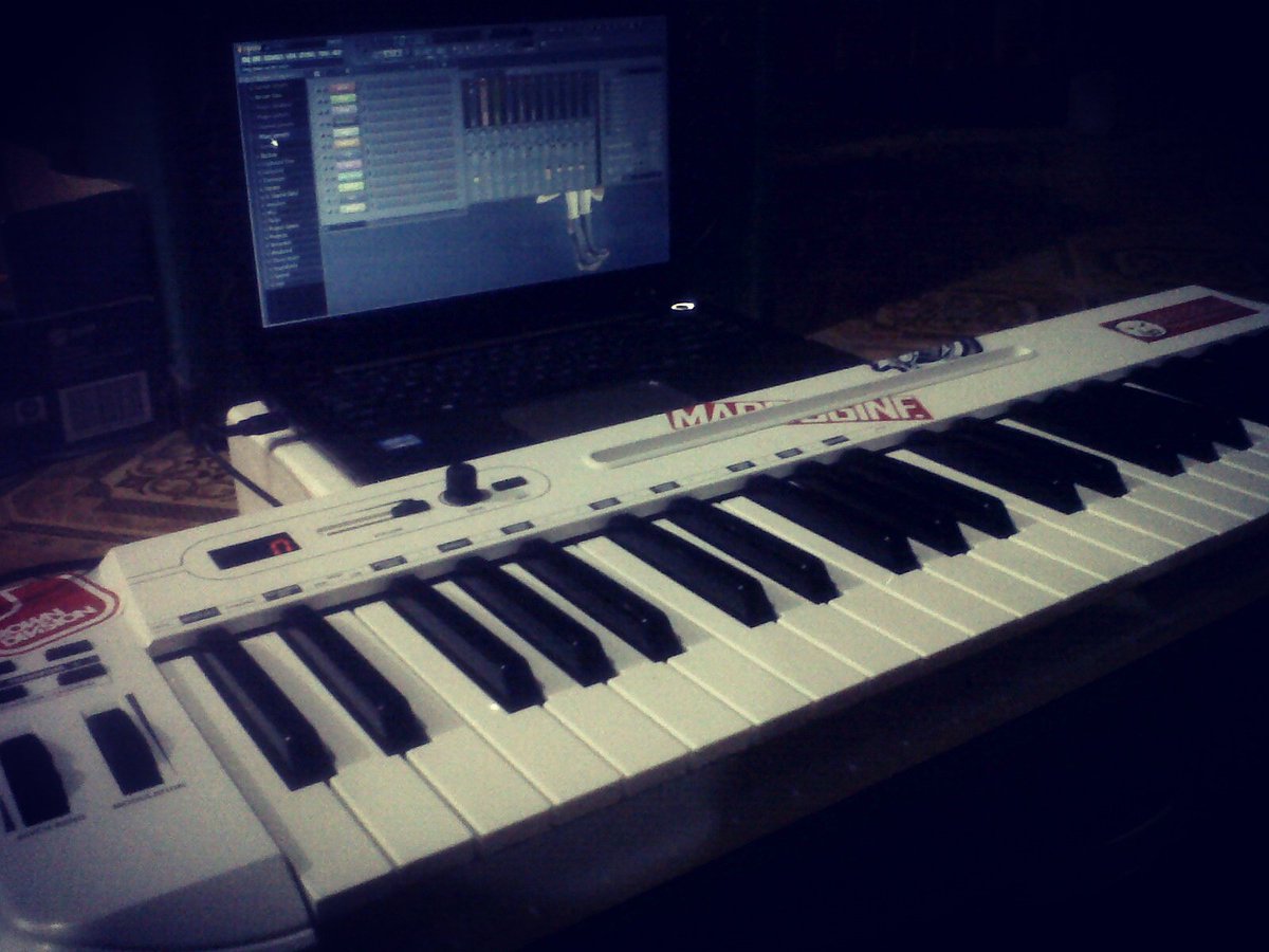 DHMSDWN's tweet image. Alat perangku 🎵