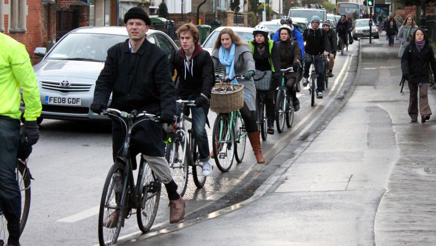 outsidemagazine's tweet photo. Report: Cycling could save cities $25 trillion: https://t.co/JJsArjxYvI https://t.co/k5qMy2W3eZ