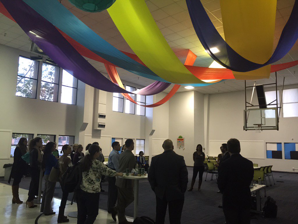 SheSpire's tweet photo. Great turnout for tonight's #MentorMoment event! Ready to #SheSpired! https://t.co/OJhvBJgEY3
