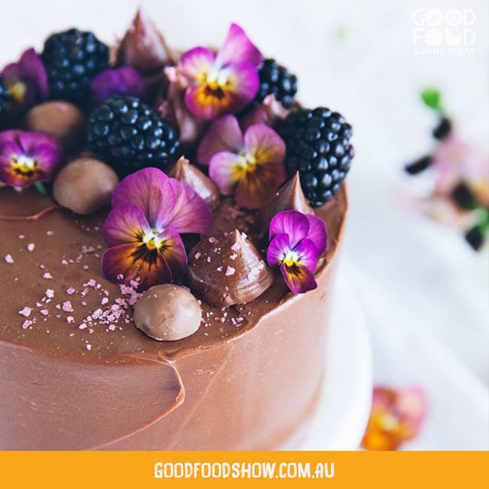 How to make sugar rose petals, dandelion butter, or add a simple floral flourish to any meal bit.ly/GuideToFlowers