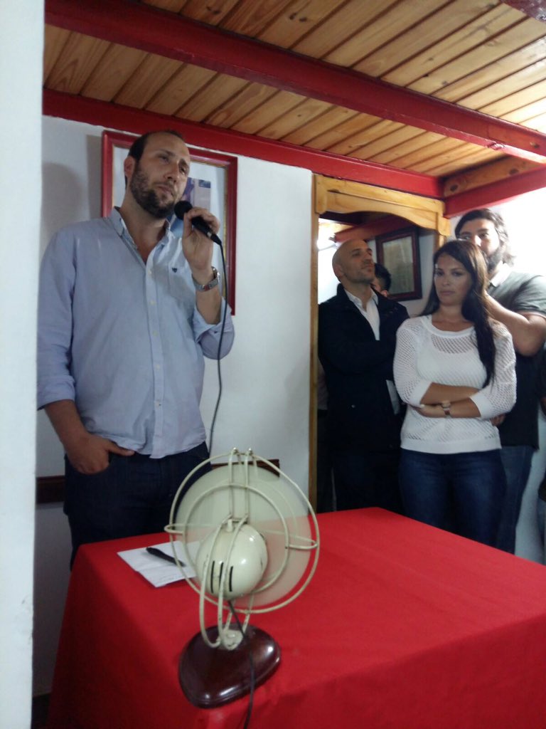 Acompañando a <a href="/chechocipcic/">Checho</a> y @mamecoletta en la apertura del <a href="/Karakachoff1/">El Karakachoff</a>  Sigue creciendo la <a href="/UCRCapital/">UCR CABA</a>