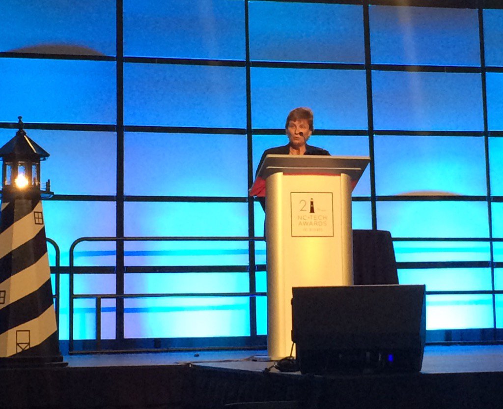 SheilaAhler's tweet photo. @DawnPatrickCPA introducing @CherryBekaert as the presenting sponsor #NCTechAwards https://t.co/pTl3gbUIMc