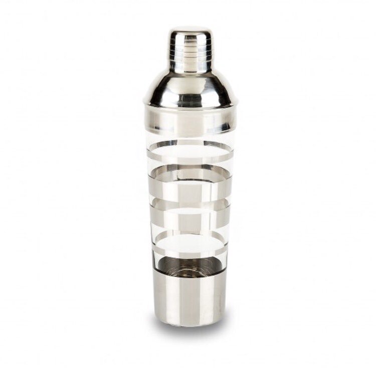 VanderpumpBH's tweet photo. Mix things up this weekend with our Chelsea shaker! https://t.co/iVC6jwmrGR