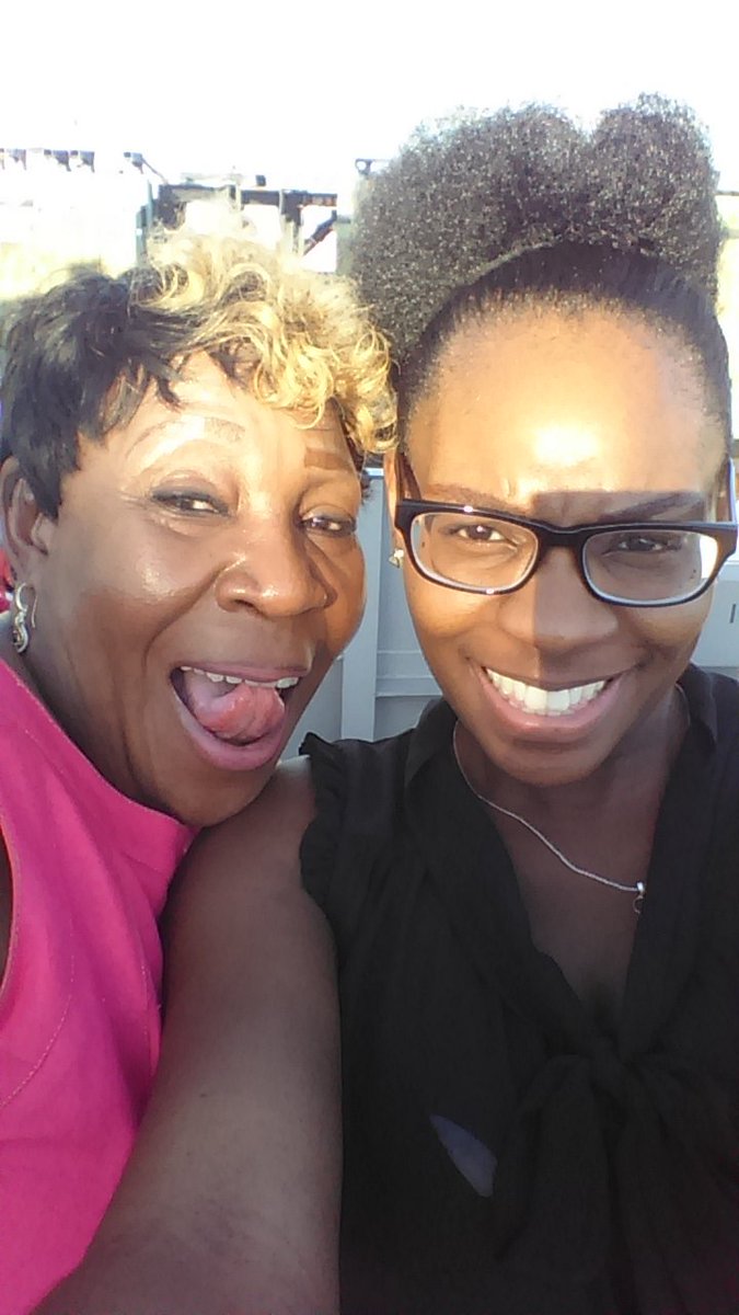 StushPrincess's tweet image. Just when you thought you would never get any older. Then you Realize it's ypur mother's birthday. #TeamScorpios