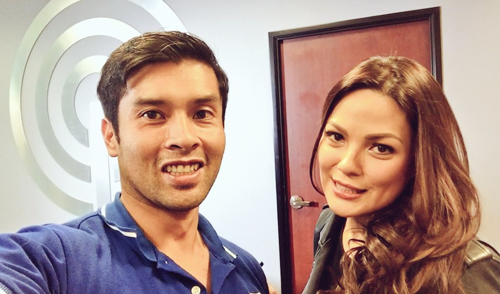 StevieAngeles's tweet photo. @kc_concepcion visited the TFC Office today :) thanks for greeting https://t.co/5XIF9y8Hfb