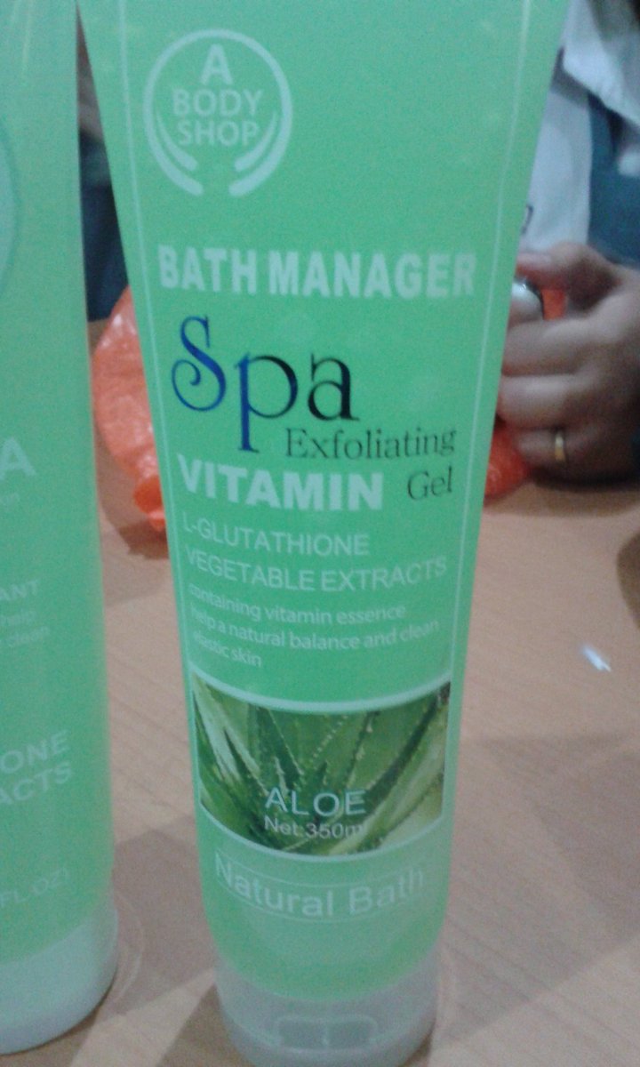 Irvanfchrz's tweet photo. Body spa aloevera only 65 k 
Minat cp : line/wa= 085959414848 https://t.co/32LJxAzkmT