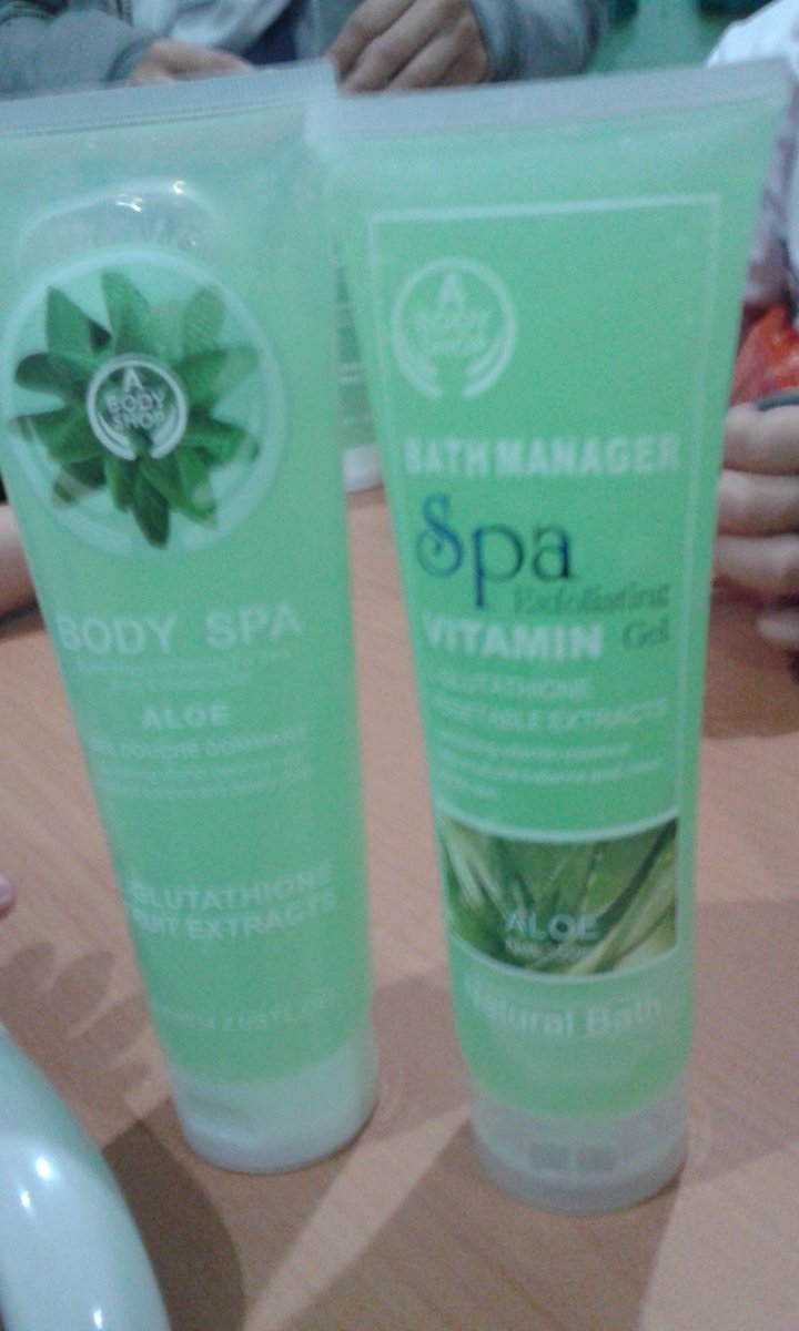 Irvanfchrz's tweet photo. Body spa aloevera only 65 k 
Minat cp : line/wa= 085959414848 https://t.co/32LJxAzkmT