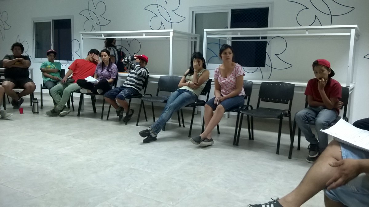Cepla250's tweet photo. Reunión grupal para trabajar en nuestros acuerdos en el nuevo #Cepla250! @EReati @PrensaRoca @lernergabriel https://t.co/cjHb7JhWrz