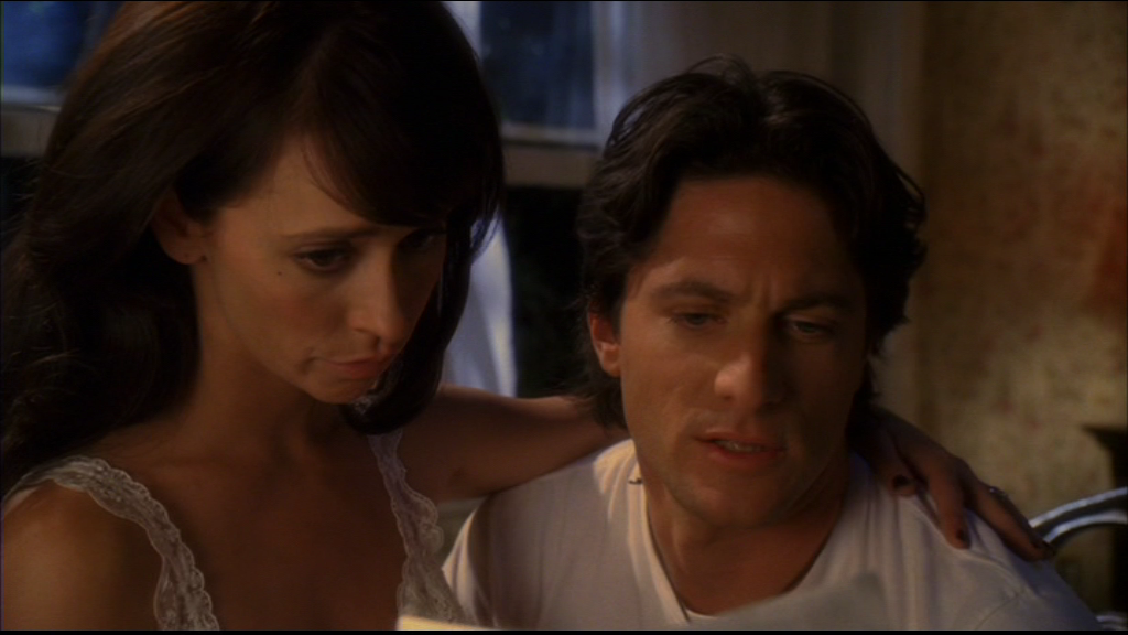 faveship's tweet photo. jim and melinda - ghost whisperer https://t.co/QT24nirMpA