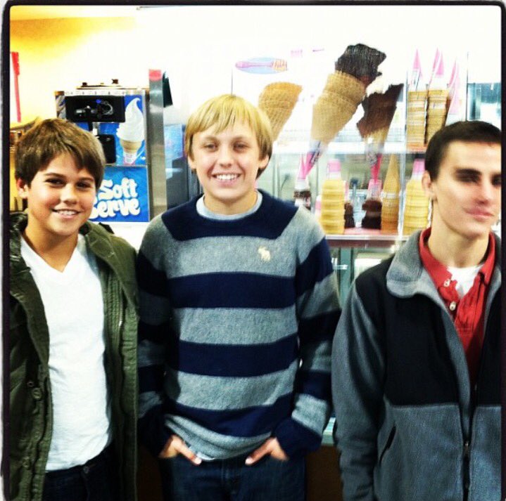 BTaylor84's tweet photo. #tbt look at little @MillerLongdick @noaht14 @JonathanIseman Hahahah oh how times have changed. https://t.co/CvdYovwD7j
