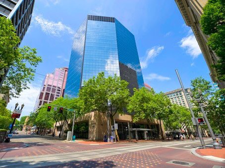 FlowerpotTauni's tweet photo. #Flowerpot client @RegusPDX has 16 area locations to fill your #office space needs! https://t.co/hYAjXiLC89 https://t.co/pSvth4wB2i