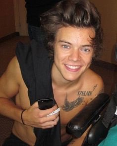 maddieherbert's tweet image. I just died and went to 1D heaven bye made in the am rocks