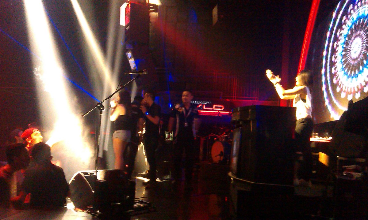 anti_m_official's tweet photo. Beauty On The Mix @MyPlaceMalang 11 Nov 2015.. Thanks to all crowd, @MyPlaceMalang , Anti-M Fams, @FOID_Official https://t.co/BbRIBpOKZe