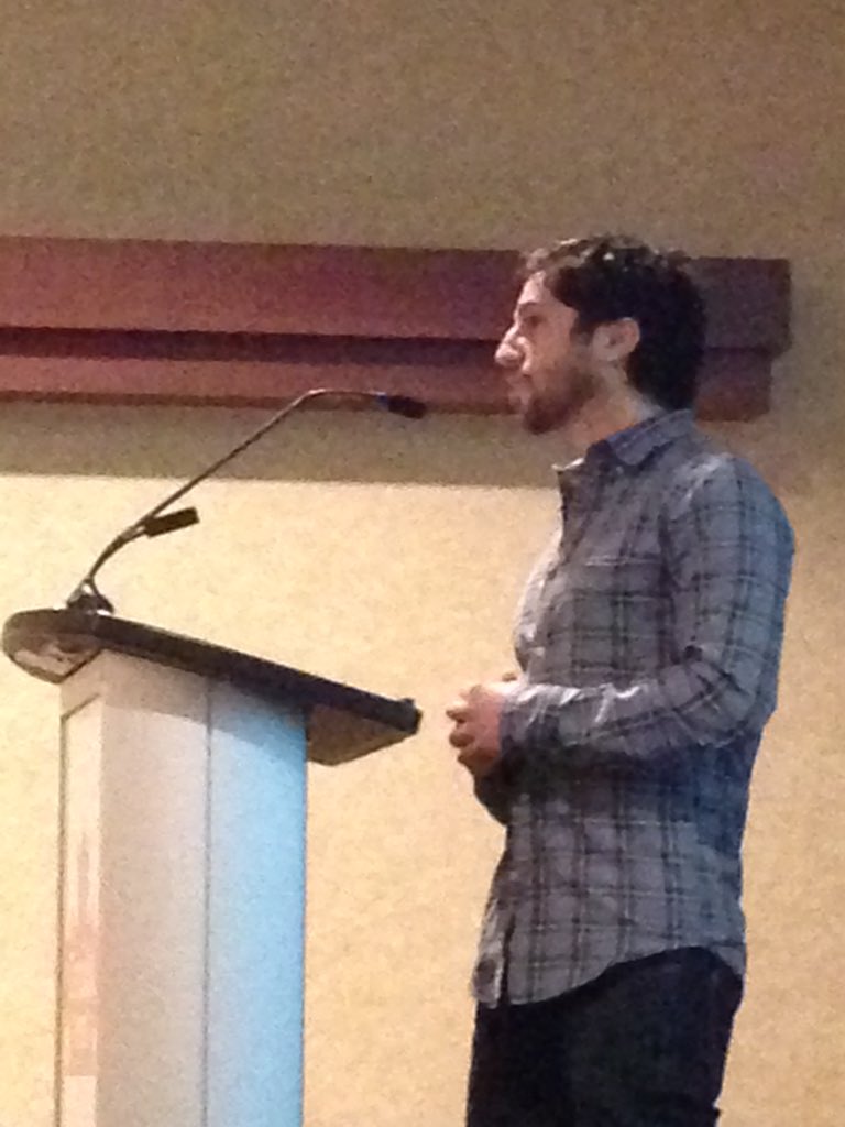 JAManitoba's tweet photo. @PortrayAds co-founder Greg Lipschitz (&amp; a JA alumnus) speaks to our students about starting a business. https://t.co/Siaw7s2kiv