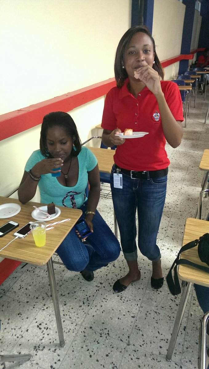 CSS_UWIMona's tweet photo. Fun cyaah done! From Scavenger Hunt to karaoke, #CSS2015 was EVERYTHING this week! #CSSTakeOver https://t.co/ZyxSkW1IJx