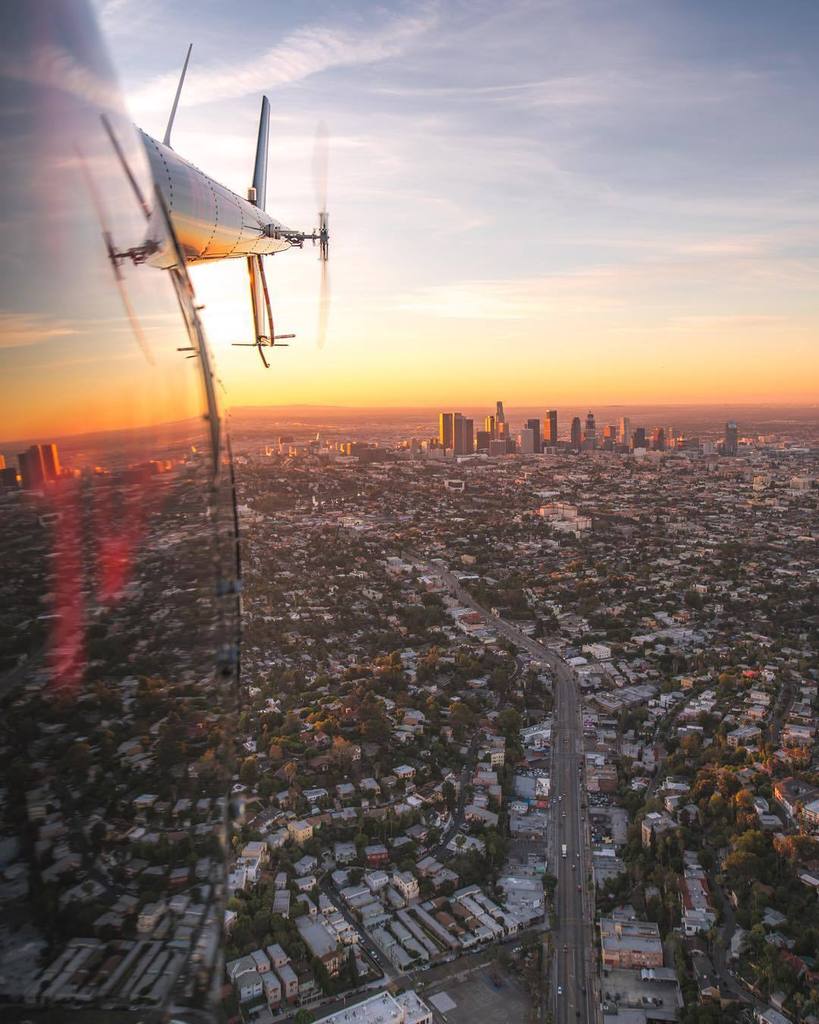 kissdLA's tweet photo. @iflyheli you fly heli? https://t.co/Bbl0S0CmNi https://t.co/FtvKET6FyO