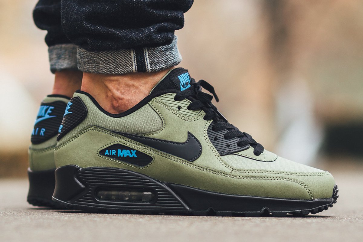 nike air max 90 essential alligator green