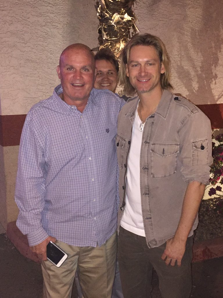 Played long toss with Bronson today. Elbow feels great. Think he's got 92-93 in him next season #MLB