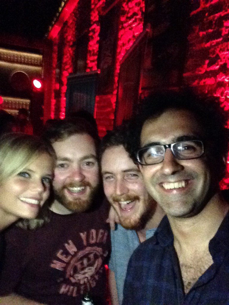 christiansalord's tweet photo. @annasofiaok @nicolasodella y el #facha con la mejor DJ https://t.co/MYKkLtqBJE