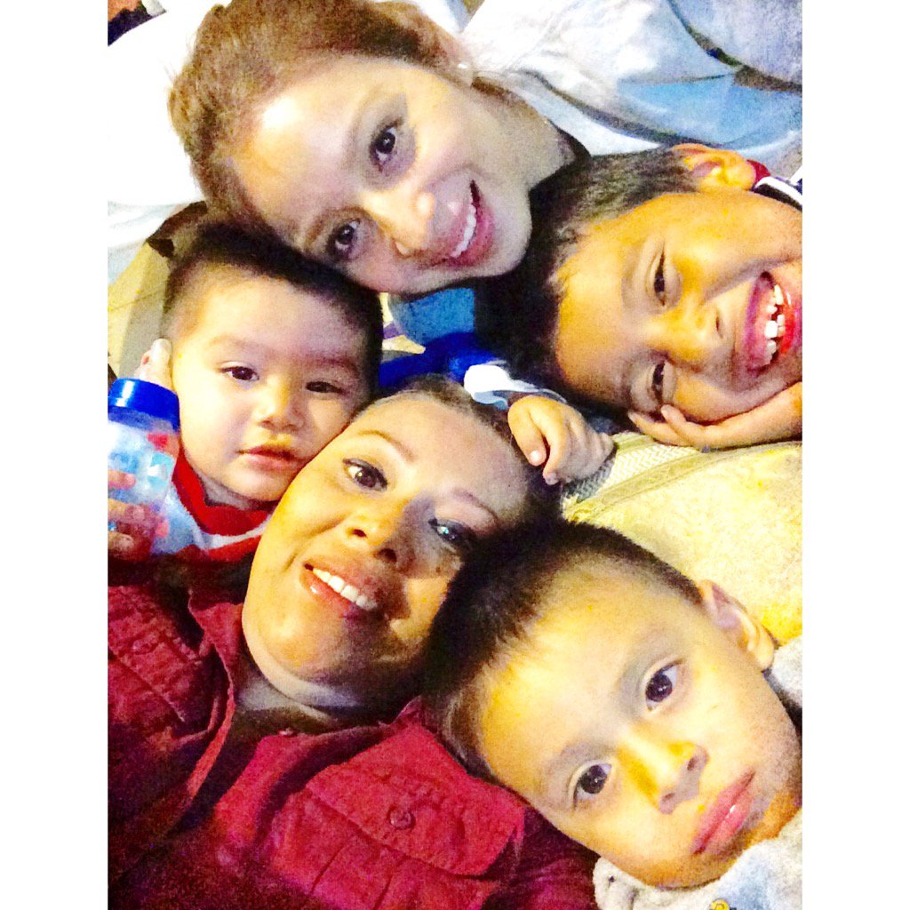 blanqag's tweet image. #InstaSize #3boy's #queen #princess my familia 🙌🏻😘💞❤️