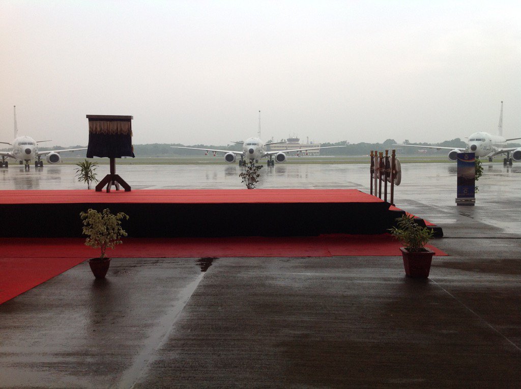 SpokespersonMoD's tweet image. P 8Is at Arakkonam in TN to be dedicated to the Nation shortly. Rain blessed.
