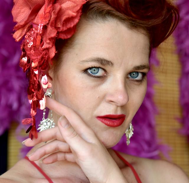 FootscrayLife's tweet photo. Footscray’s own Miss Friby teams up with @reverencehotel for a special run of shows, Nov 25-28 //bit.ly/1WPYfFw https://t.co/rMbJALRs0Y