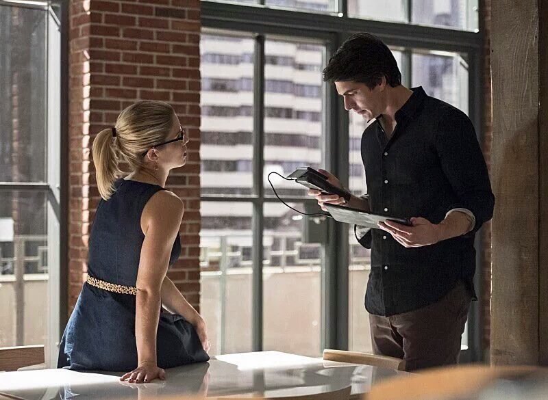 team_d28's tweet photo. #Arrow407 "Brotherhood"!!! RayPalmer #TheAtom ,Felicity, Thea, #OliverForMayor https://t.co/2Xmd1LYLzQ